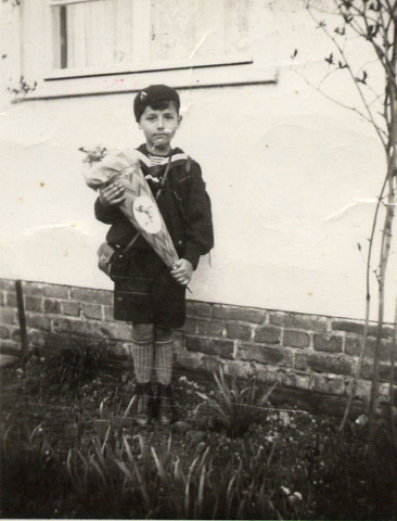 My first day at school carrying my Schultute ( Horn of Sweets)