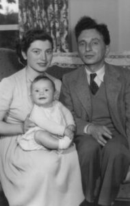 Halina and Isi with daughter