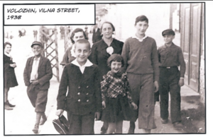 Moniek in Volozhin , Vilna Street 1938